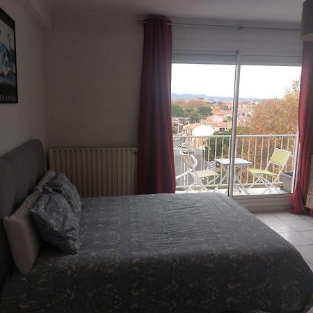Residence D'Anjou - Grand Studio Avec Balcon Et Parking Privatif Perpinhã Exterior foto